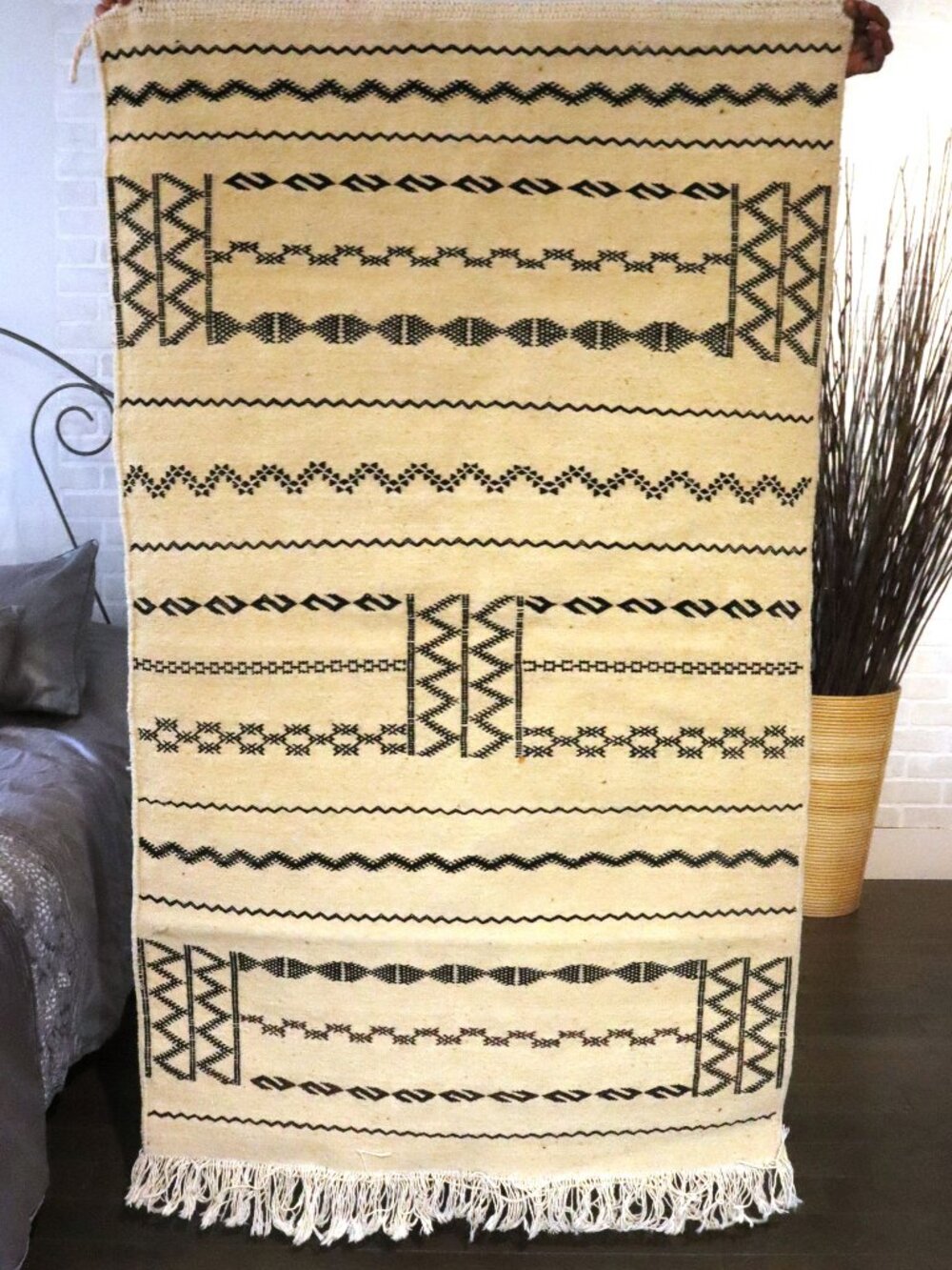 NEW Handmade beige Moroccan Rug, Tribal rug, boho decor 33 by 57 in